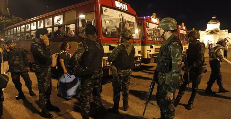 Thailand avondklok staatsgreep