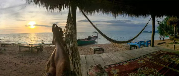 Koh Tonsay backpacken Rabbit Island in een hangmat