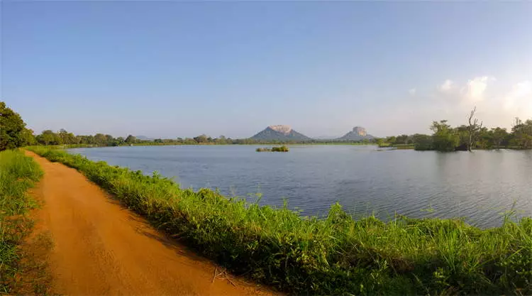 Sigiriya, Uppuveli en Meddawatta reisverhalen Sri Lanka 2016