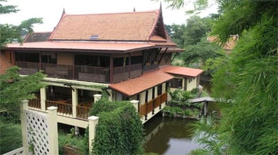 Luang Chumni Village Ayutthaya