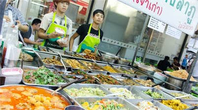 Streetfood bij het beste straatbuffet achter Khao San Road Bangkok