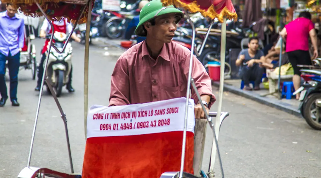 Hanoi Vietnam riskja bestuurder