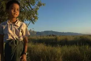 313-myanmar-local-boy-nyaungshwe