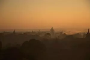 557-myanmar-bagan-zonsopgang