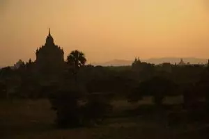 634-myanmar-bagan