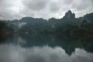 820-thailand-khao-sok-national-park-ratchaprapha-meer
