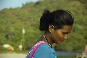 722-arambol-beach-goa-lady