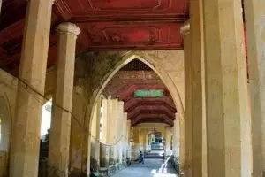 595-myanmar-mawlamyine-2010