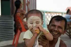 606-myanmar-mawlamyine-2010