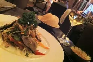 1403-iphone-vietnam-ho-chi-minh-city