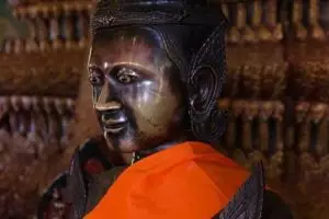 20141124-phnom-penh-wat-phnom-7409